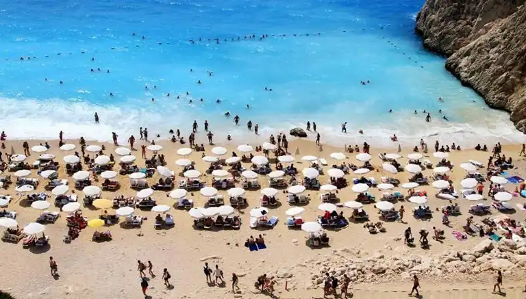 Akdeniz'e Turist Selü